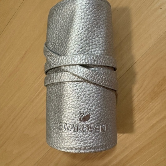 Swarovski Shimmering Silver Jewelry Pouch Travel - Picture 3 of 6